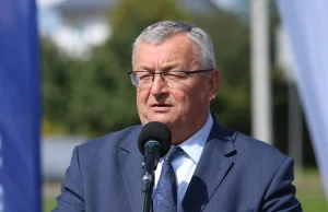 Adamczyk: Nie stać nas na darmowe autostrady, będą wprowadzane dalsze opłaty