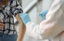 Holandia: Będzie co najmniej sześć dawek szczepionki przeciw Covid-19