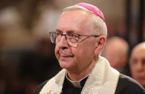 Abp Gądecki: Przyczyną osłabnięcia religijności Polaków była...pandemia.