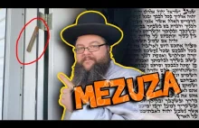 Co Żydzi wieszają przy drzwiach?