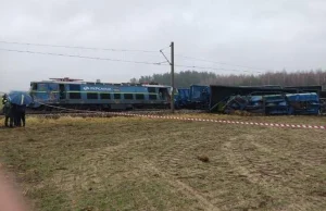 Zderzenie TIR-a z pociągiem! Wykoleiło się 8 wagonów, nie żyje kierowca...