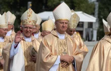 Polscy biskupi nie są autorytetem moralnym dla Polaków