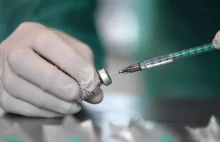 Indie: 65-latek przyjął 11 dawek szczepionki. Wpadł przy 12-tej.