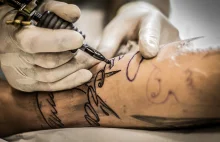 Koniec z kolorowymi tatuażami?! UE zatwierdziła nowe regulacje