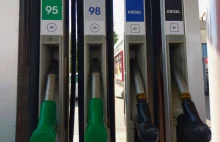Müller: Od 1 lutego możliwa obniżka cen benzyny o 70 groszy na litrze, a...