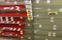 Amerykanie skarżą się na puste półki w sklepach spożywczych w całych USA