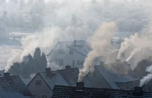 Szalejące ceny gazu mogą odstraszyć Polaków od rezygnacji z kopciuchów