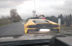 2,5 tys. zł mandatu dla kierowcy Lamborghini. "Przez chwilę czuł się jak...