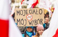 Protest przeciwko przymusowi szczepień w Białymstoku
