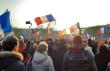 Francja: 54 tys. osób demonstrowało w całym kraju przeciwko paszportom covidowym