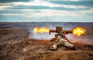 7 czołgów zniszczonych w 36 sekund. Ukraińcy zapraszają Rosjan: Dla...