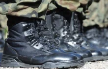 Wadliwe obuwie dla wojska. Producent z zakazem opuszczania kraju