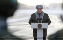 Łukaszenka otwiera nowy front konfliktu, o historię