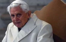 Raport ws. nadużyć seksualnych: Benedykt XVI był, tam gdzie miało go nie być.