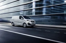 Peugeot przesadził. Wyciął boczne poduszki powietrzne z wyposażenia