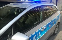 Podawał się za policjanta i oszukiwał prostytutki