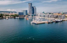 Gdynia. Mieszkańcom luksusowego apartamentowca przeszkadzają statki na morzu