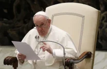 Papiez Franciszek nawoluje do niepotepiania innych orientacji seksualnych dzieci