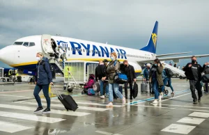 Ryanair nie wpuścił na pokład pasażerów z Polski. Pracownicy twierdzili,...