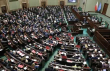 Sejm łata Polski Ład. Zmiany dotyczą między innymi PIT-2.