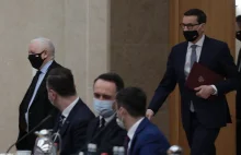 Cyniczni manipulatorzy rządzą Polską - były wiceminister o ustawie covidowej PiS