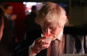 Boris Johnson może stracić pracę z powodu przyjęcia urodzinowego