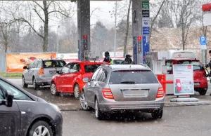 Czesi szturmują polskie sklepy i stacje benzynowe