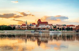 Zobacz, dlaczego warto odwiedzić Toruń. Ciekawe miejsca i atrakcje.