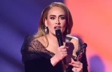Adele mówiąca "Kocham być kobietą" podczas BRIT Awards wywołuje lawinę komenarzy