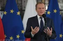 Tusk pokazuje ile stadionów EURO nie dostanie Polska