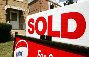 Bloomberg: bańka na rynku mieszkaniowym może wkrótce pęknąć