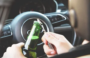 Picie alkoholu po wypadku ma być tak samo karane, jak picie przed wypadkiem