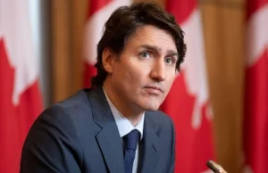 Premier Kanady Justin Trudouche zamierza jako pierwszy