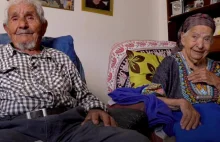 Są razem od 91 lat - pobrali się będąc jeszcze dziećmi. Mają armię wnucząt