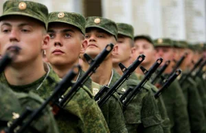 Szef NATO: Rosja zwiększyła liczbę żołnierzy, kolejni są w drodze