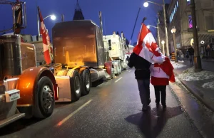 Kanada: Protestujący wzywają policję, by stanęła razem z narodem