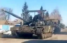 Rosyjskie czołgi jadą na PÓŁNOCĄ granicę Ukrainy.