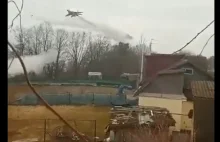 Atak rosyjskiego samolotu na cywili.