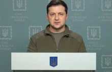 Zełenski krytykuje bierność Zachodu. "Ukraina broni się sama"