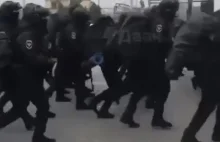 Kadyrowcy grupują się w miejscowości Grozny (Czeczenia)