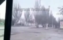 Ukraiński kierowca przypadkowo znalazł się w epicentrum bitwy pancernej