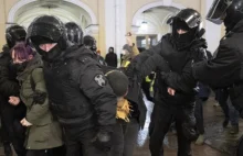 Drugi rosyjski parlamentarzysta zaprotestował przeciw wojnie z Ukrainą