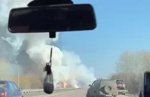 Rosja niszczy ukraiński konwój - nagranie z samochodu