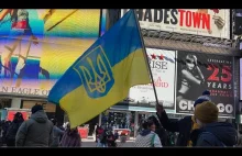 Nowy Jork - protesty na Times Square przeciwko rosyjskiej inwazji
