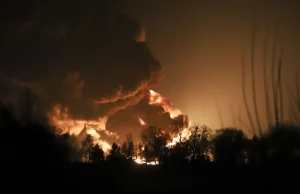 Rosjanie wysadzili gazociąg, płonie skład ropy pod Kijowem