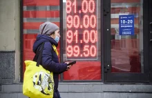 Rubla czeka zaraz "katastrofa". Zachód uderzył w samo finansowe serce Rosji