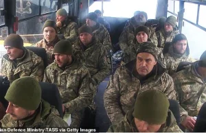 Bohaterscy obrońcy Wyspy Żmij są według Rosji w niewoli.