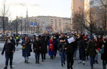 Reuters: Protesty antywojenne w miastach w całej Rosji, aresztowano 2000 osób