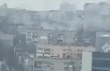 Atak rakietowy na osiedle mieszkalne w Charkowie