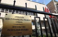 Relacja z Kijowa. Co się dzieje w polskiej ambasadzie?